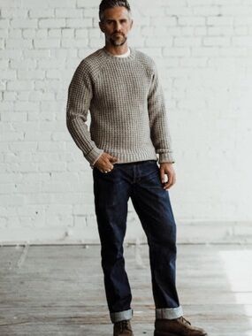 Taylor Stitch Fisherman Hardtack Waffle Crewneck Sweater in Oatmeal Size 38